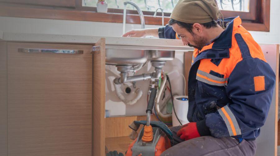 Professional septic tank pumping in Midland, IN